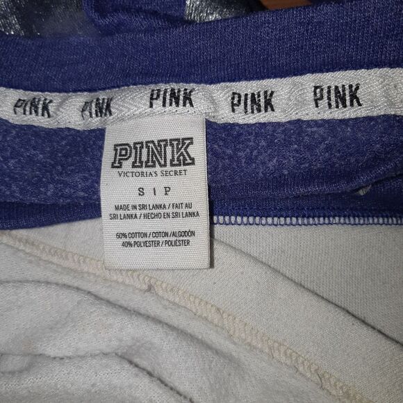Womans Pink Victoria Secret Sweater - Picture 9 of 9